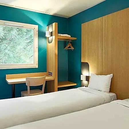 Evry 2 - 3 Etoiles Hotel 2*