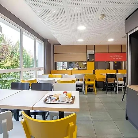 Hotel Evry 2 - 3 Etoiles