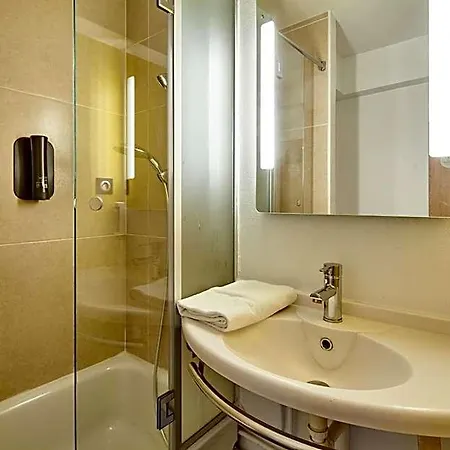 Hotel Evry 2 - 3 Etoiles Lisses